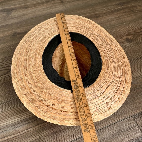 Stylish Straw Hat with Black Band main image 9